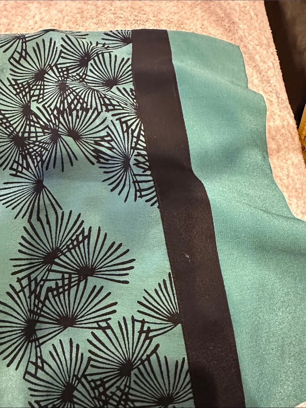 Pine Crepe Scarf by Kavita all silk